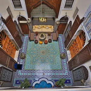 زيارة الفندق
