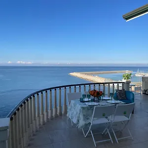 appartamento-in-villa-pina.sicilyhotelsitaly.net/