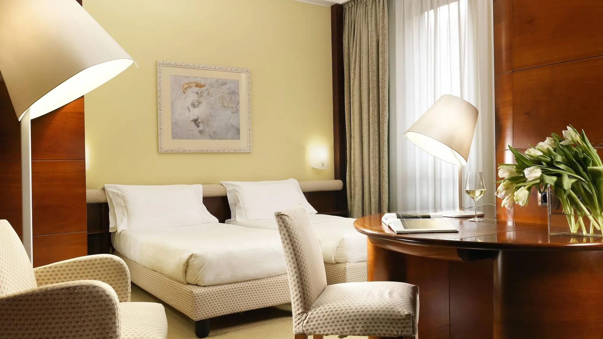 Una Hotels Cusani Milano 4*, Milan Italy