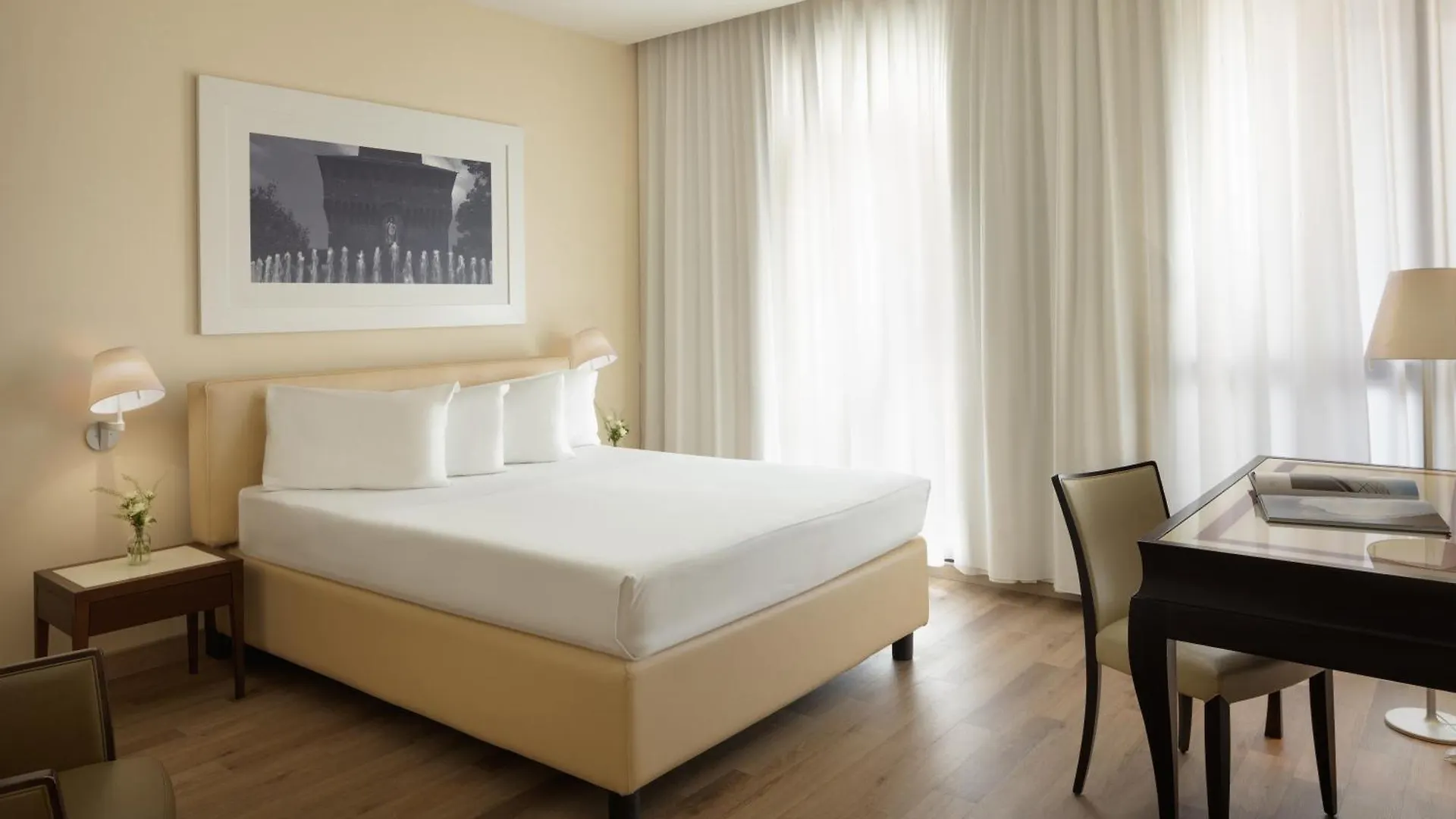 Una Hotels Cusani Milano Italy