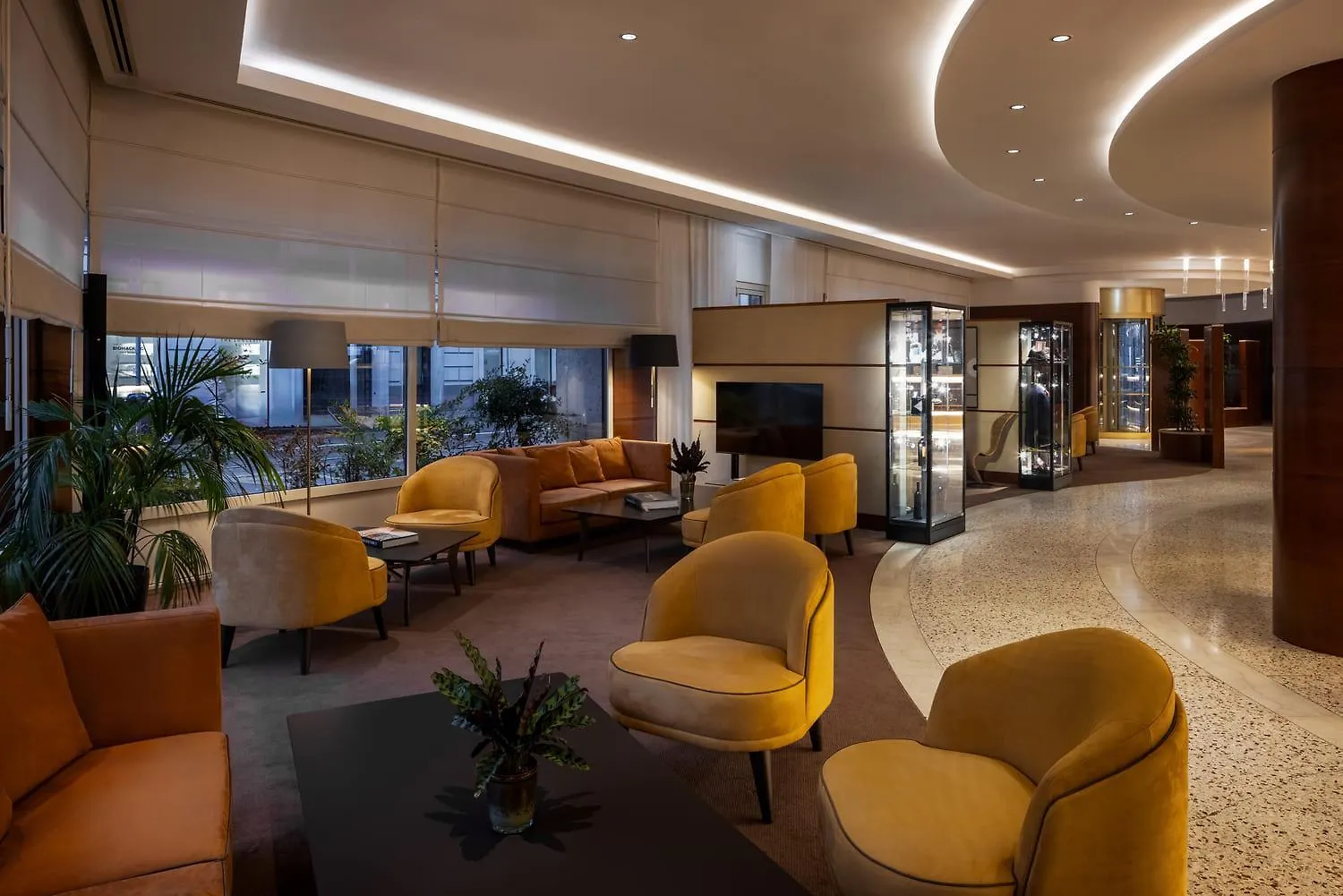 ****  Una Hotels Cusani Milano Italy