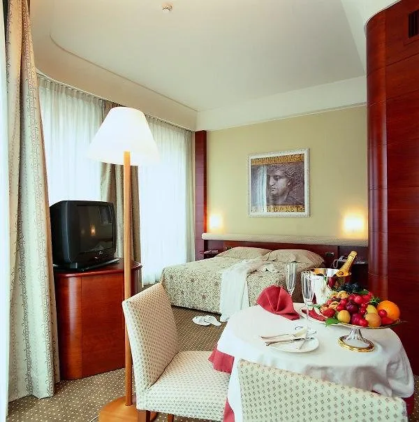 Una Hotels Cusani Milano